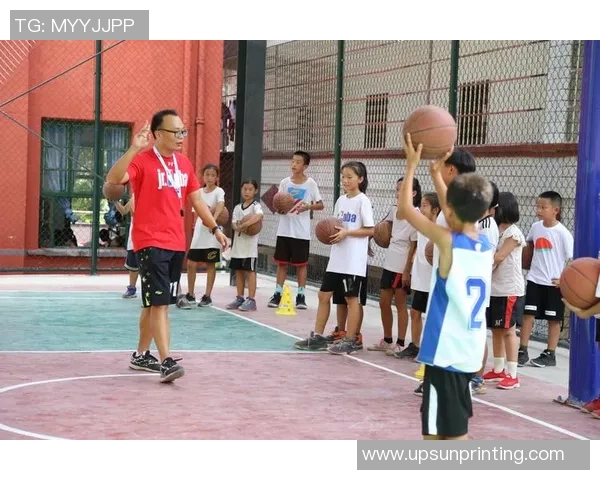 深度对话刘丽分享她的篮球人生与成长故事的启示与反思 深度对话刘丽分享她的篮球人生与成长故事的启示与反思